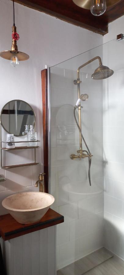 Tranquil Cottage, One Bedroom House La Genete Exterior foto